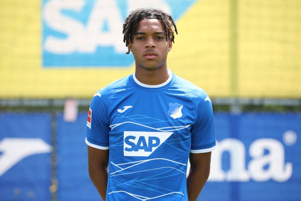 Fodboldspilleren Justin Che fra Hoffenheim