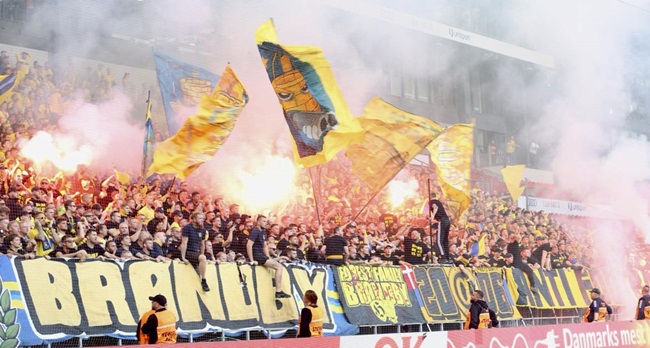 Brøndby-fans før derbyet imod fck den 1. september 2024.