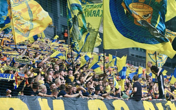 Brøndby-fans før derbyet imod fck den 1. september 2024.