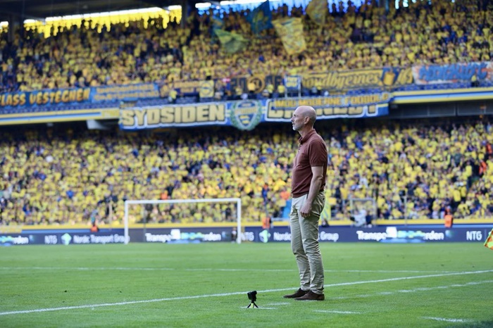 Brøndby-træner Jesper Sørensen under klubbens hjemmekamp imod Randers FC