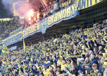 Sådan er det at få debut for Brøndby – Fortalt af tidligere spillere
