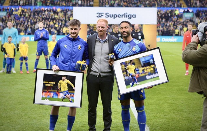 Benjamin Schmedes sammen med Marko Divkovic og Sean Klaiber