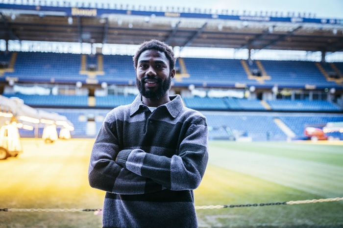Emmanuel Dennis på Brøndby Stadion